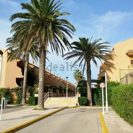 Adosado En La Playa De El Perellonet Con Piscina, Pista Tenis Holiday home *