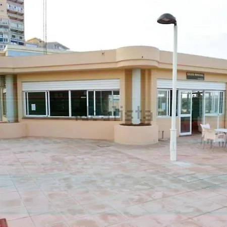 Adosado En La Playa De El Perellonet Con Piscina, Pista Tenis Holiday home